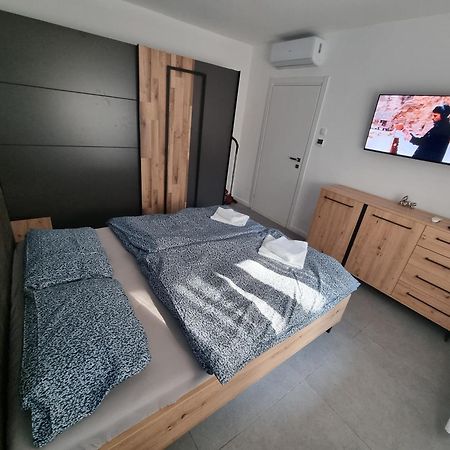 Ferienwohnung Porto Luxury Tivat Exterior foto
